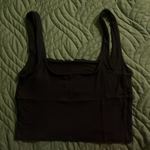 ARITZIA Wilfred Free Orbit Tank - Picture 4 of 5